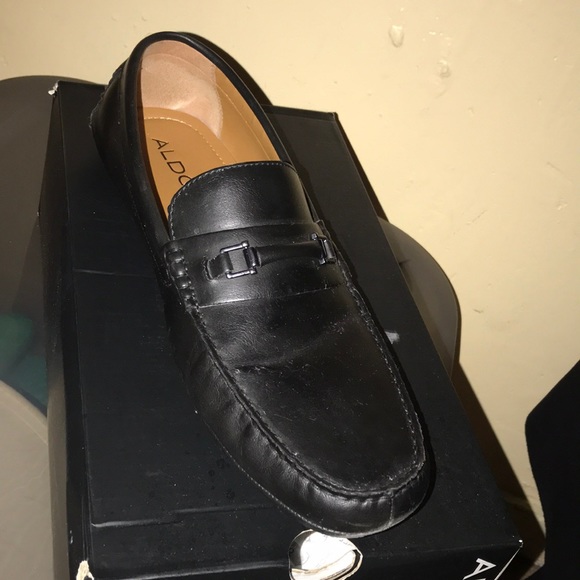 Men’s shoes - Picture 2 of 2
